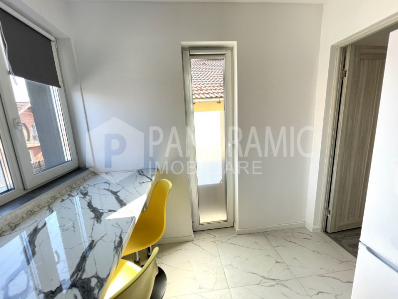 APARTAMENT CU 2 CAMERE, ZONA PIATA 1 MAI