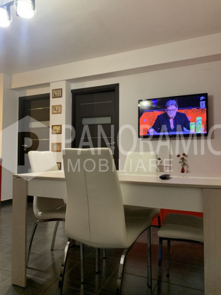 APARTAMENT CU 3 CAMERE - CARTIER BUNĂ ZIUA