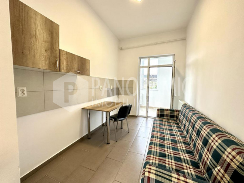 Apartament cu 2 camere semidecomandate - Mărăști/Bulgaria
