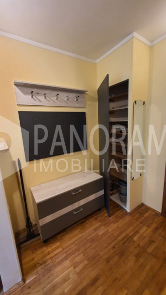 APARTAMENT CU 2 CAMERE - MĂNĂȘTUR