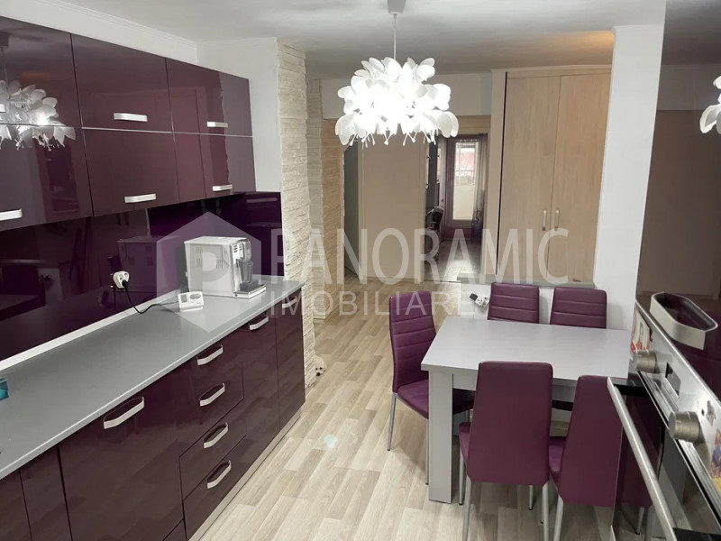Apartament cu 3 camere decomandate - Mărăști zona POD