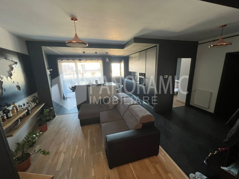 APARTAMENT CU 3 CAMERE BUNA ZIUA BONJOUR