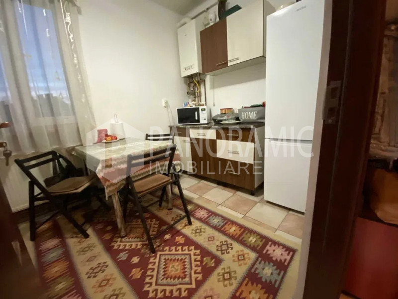 APARTAMENT CU 2 CAMERE - HOREA ZONA GARĂ