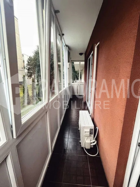 Apartament cu 2 camere semidecomandate - Zorilor zona Spitalul de Recuperare