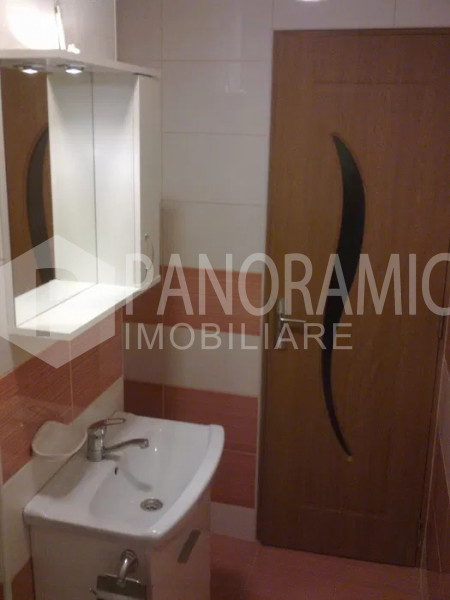 APARTAMENT CU 1 CAMERĂ - MĂNĂȘTUR BUCEGI