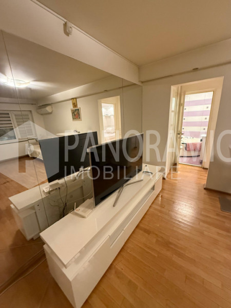 Apartament 2 camere semi decomandate Centru/Horea