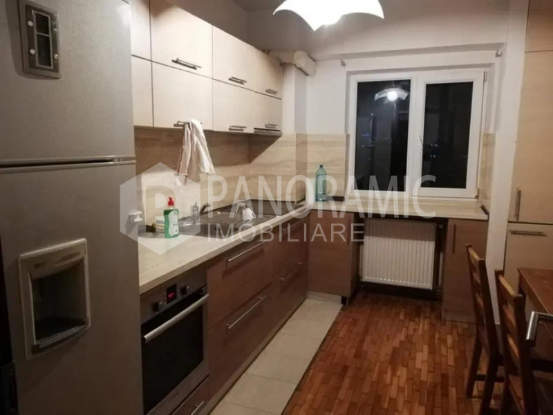 Apartament 3 camere - Zona Piata Cipariu