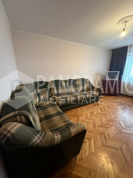 APARTAMENT CU 2 CAMERE DECOMANDATE - MĂNĂȘTUR