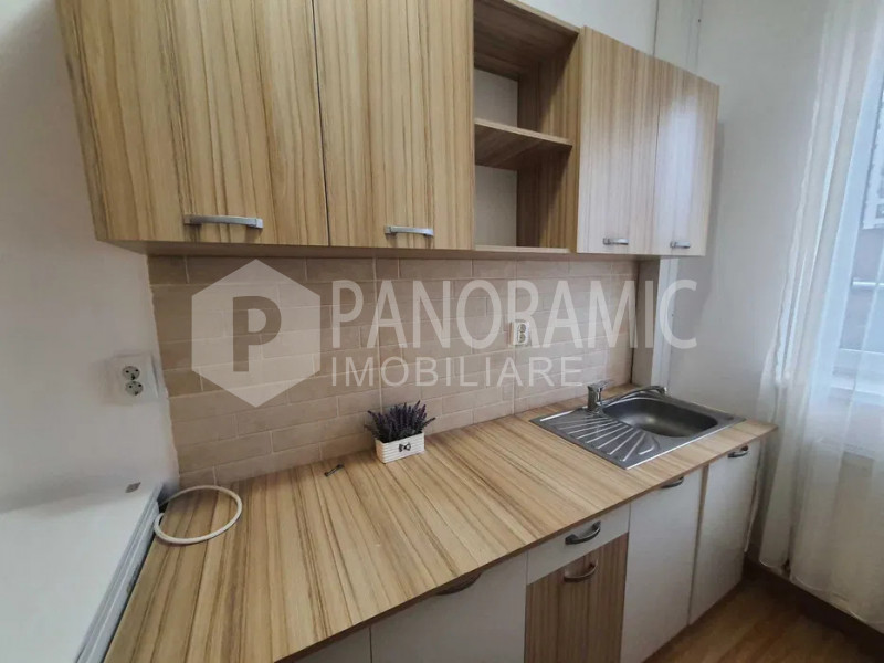 APARTAMENT CU 2 CAMERE - BUNĂ ZIUA MIHAI ROMÂNUL