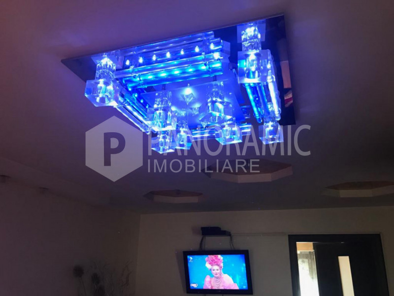 APARTAMENT CU 2 CAMERE - PIAȚA MIHAI VITEAZUL