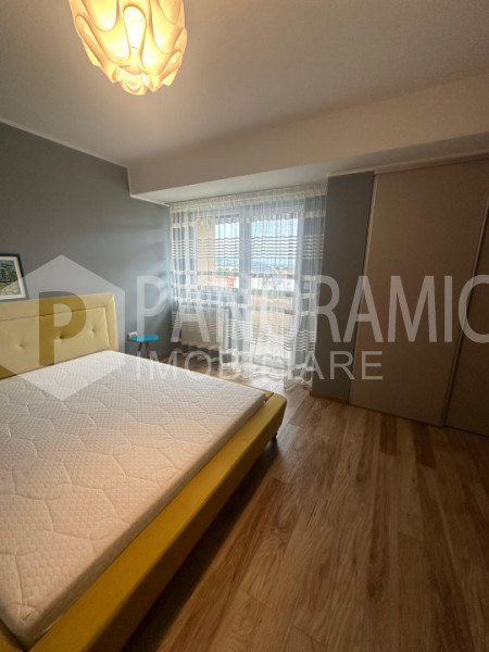 Apartament 4 camere Floresti