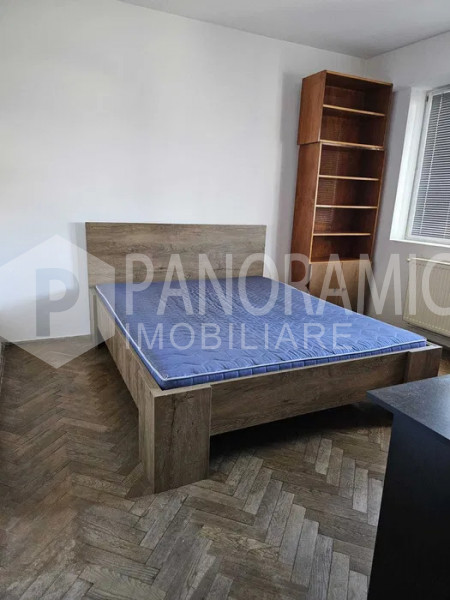 APARTAMENT CU 2 CAMERE - PIAȚA CIPARIU