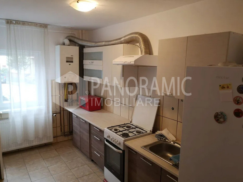 APARTAMENT CU 3 CAMERE DECOMANDATE - PLOPILOR SPORT