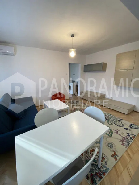 APARTAMENT CU 3 CAMERE - MĂNĂȘTUR MEHEDINȚI