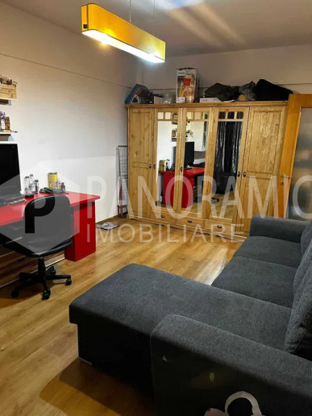 APARTAMENT CU 2 CAMERE - PLOPILOR SALA SPORTURILOR