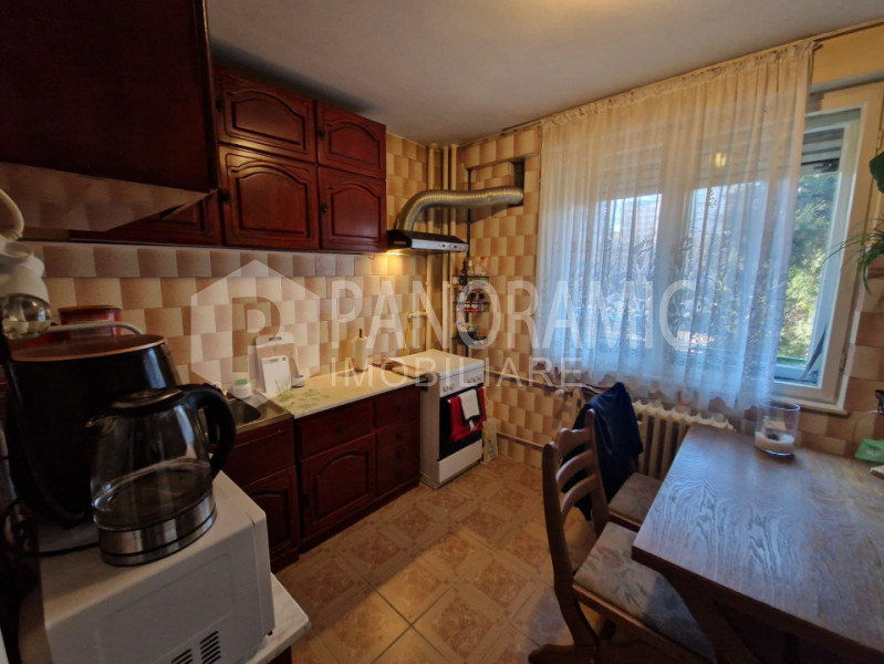 Apartament 2 camere semi-decomandate Gheorgheni Herculane