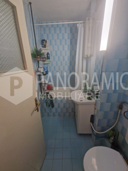 Apartament 2 camere semi-decomandate Gheorgheni Herculane