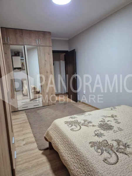 APARTAMENT CU 3 CAMERE , STRADA OASULUI