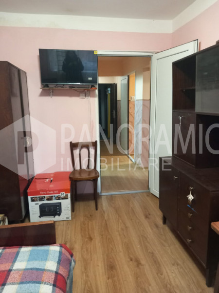 APARTAMENT CU 2 CAMERE - MĂNĂȘTUR MEHEDINȚI