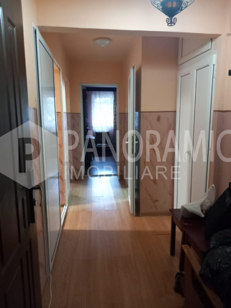 APARTAMENT CU 2 CAMERE - MĂNĂȘTUR MEHEDINȚI
