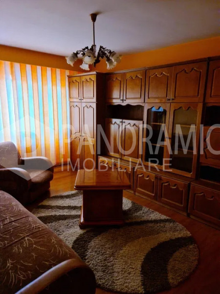 APARTAMENT CU 3 CAMERE - MĂRĂȘTI ZONA FARMEC