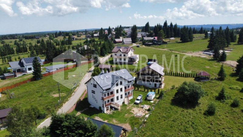 Pensiune / Duplex ultrafinisat cu vedere panoramică spre Lacul Beliș