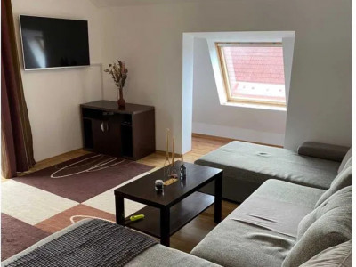 Apartament cu 2 camere decomandate - Zorilor