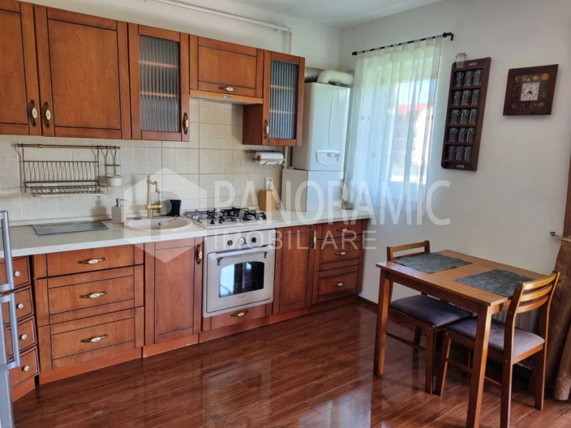 APARTAMENT CU 2 CAMERE, PORII, FLORESTI