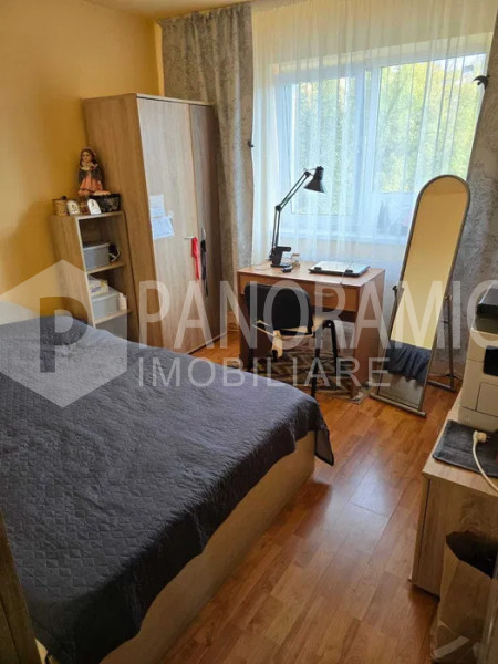 Apartament cu 2 dormitoare - Mănăștur Mehedinți