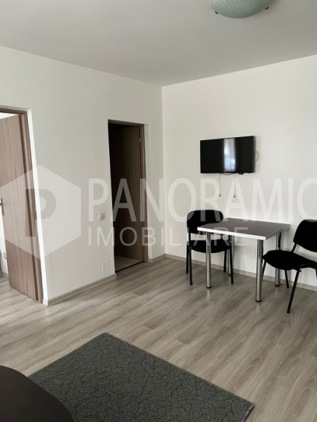 Apartament cu 2 camere semidecomandate - Florești zona Terra