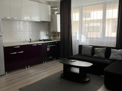 Apartament cu 2 camere semidecomandate - Florești zona Terra