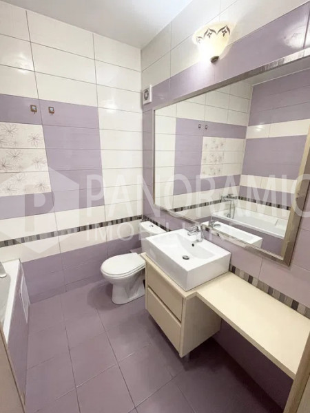 Apartament cu 2 camere semidecomandate - Bună Ziua