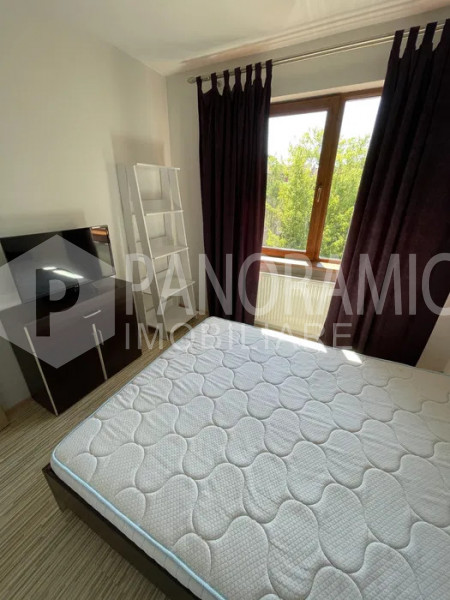 Apartament cu 2 camere semidecomandate - Bună Ziua