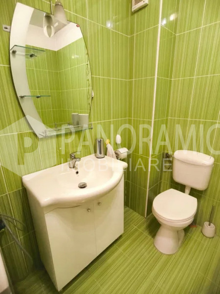 APARTAMENT CU 3 CAMERE SEMIDECOMANDATE, STADIONULUI, FLORESTI