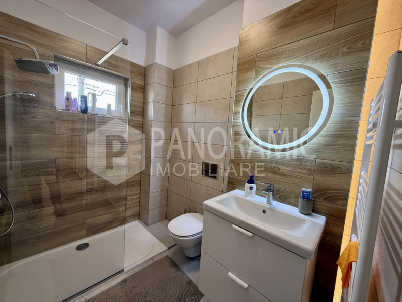 3 Camere, Micro 17