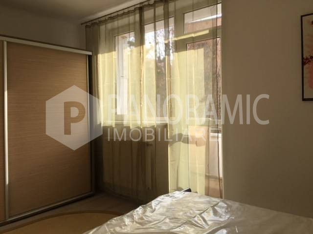 Apartament 2 camere semi-decomandate Horea