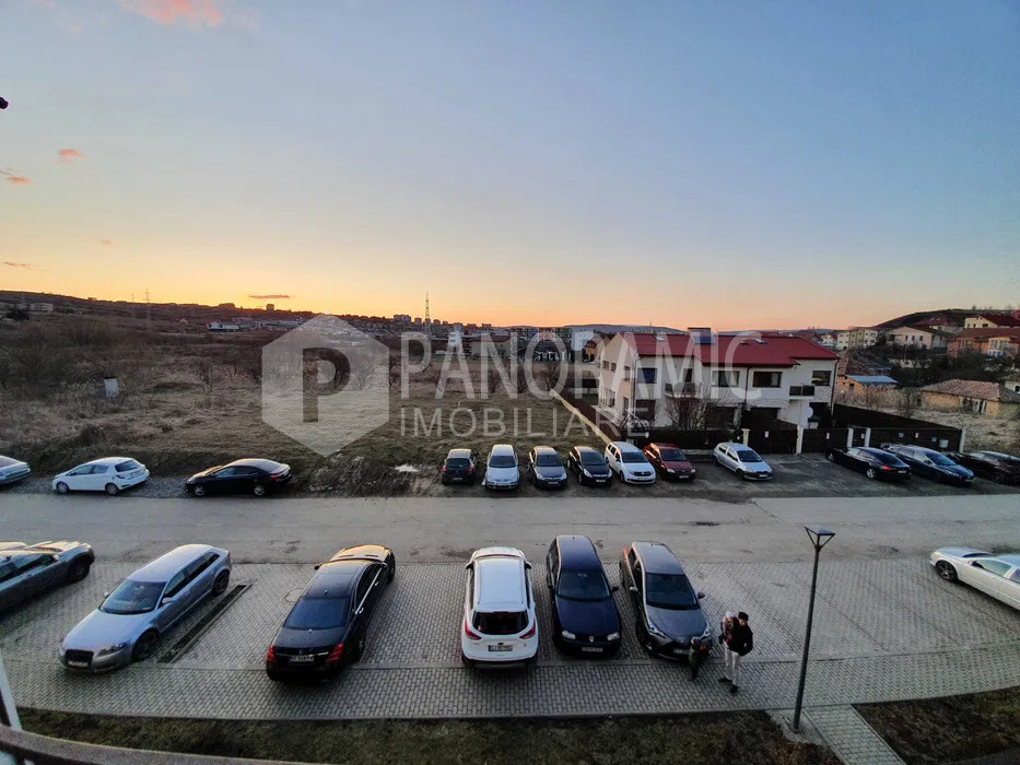 Apartament cu 2 camere decomandate - Borhanci