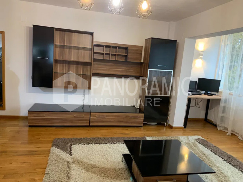 Apartament cu 2 camere semidecomandate - Bună Ziua