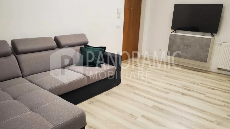 Apartament 3 camere (2 dormitoare) Frunzisului 