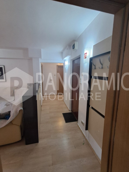 Apartament cu 3 camere (2 dormitoare) - strada Aurel Vlaicu, Mărăști