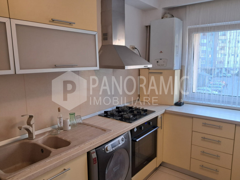 Apartament cu 3 camere (2 dormitoare) - strada Aurel Vlaicu, Mărăști