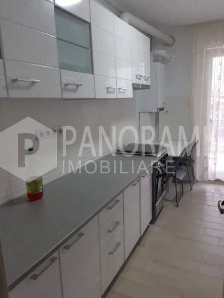Apartament cu 2 dormitoare - Strada Rodnei, Pod Ira