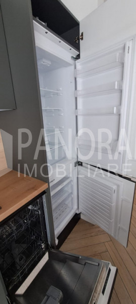 Apartament cu 2 camere (1 dormitor) - strada București, Mărăști