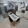 Apartament pe 2 nivele (3 dormitoare) -  Strada Horea, Zona Semicentrală