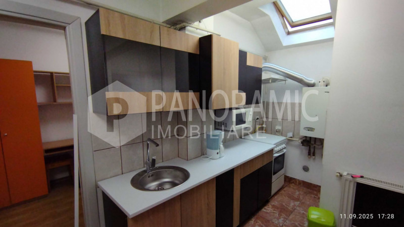 Apartament cu 3 camere decomandate - Gheorgheni