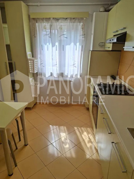 Apartament cu 3 camere decomandate - Zorilor zona Spitalul de recuperare