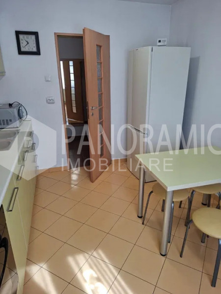 Apartament cu 3 camere decomandate - Zorilor zona Spitalul de recuperare