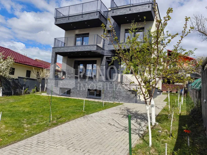 Apartament cu 3 camere - Dâmbul-Rotund