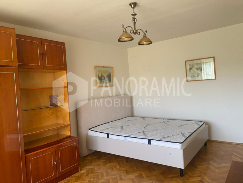 Apartament cu 4 camere (2 dormitoare) - Zorilor