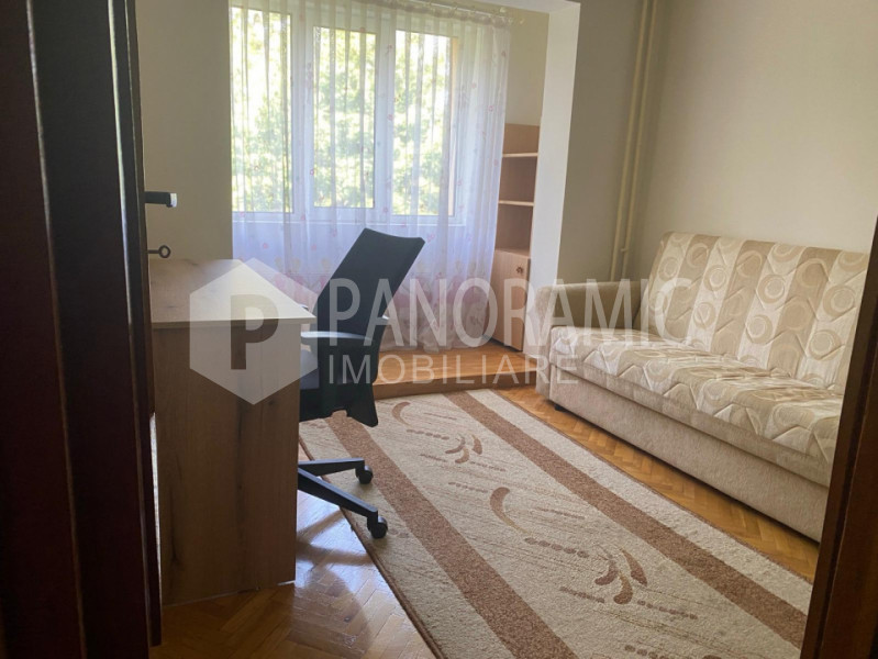 Apartament cu 4 camere (2 dormitoare) - Zorilor
